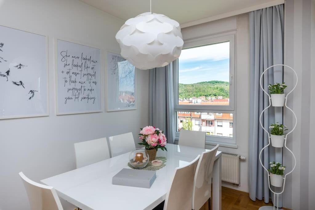 Luxury Cozy Apartment Mila Zagreb Exteriör bild